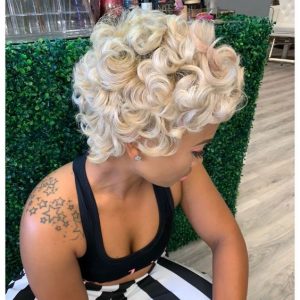 white blond 27 piece wig with curls