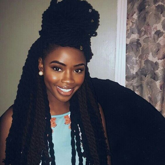 Areeisboujee  Marley twist hairstyles, Sleek fashion, Fashion