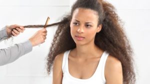 Should Your Hair Be Wet Or Dry When Detangling