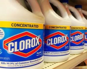 Give Your Weave A Bleach Bath