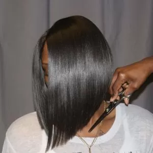 Thinning Out Your Wig With Razors