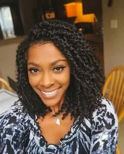 Bob-Length Passion Twists