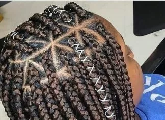 Triangle Part Box Braids