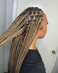 blonde Knotless Box Braids