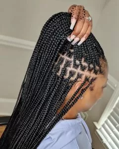 knotless box braids using rubber band method