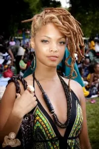 styling free formed dreads
